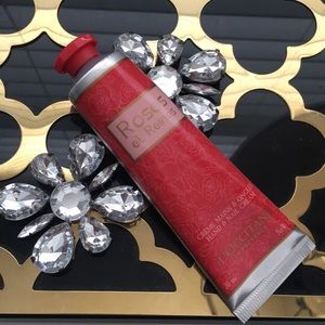 L’OCCITANE ROSES Band cream NWT